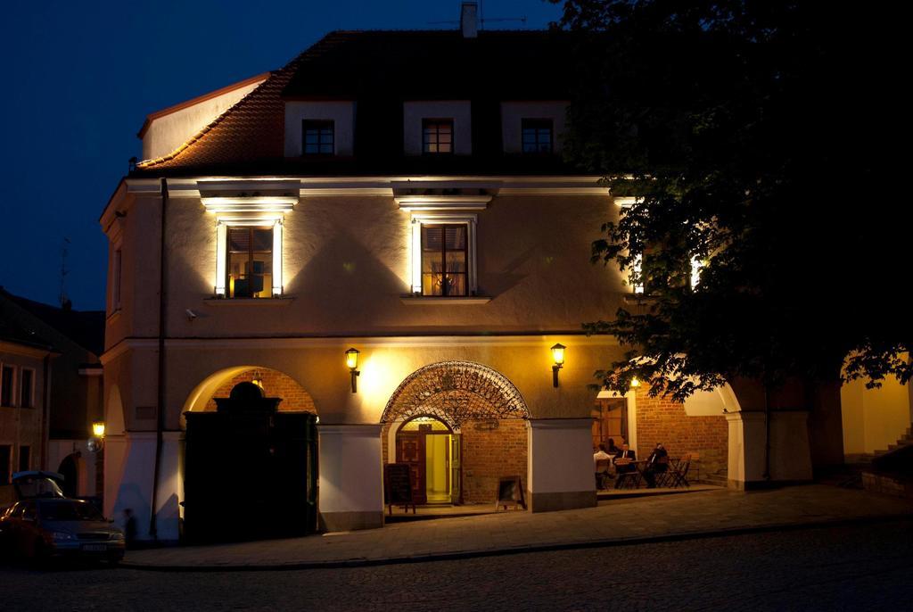Hotel Pod Cizemka Sandomierz Bagian luar foto
