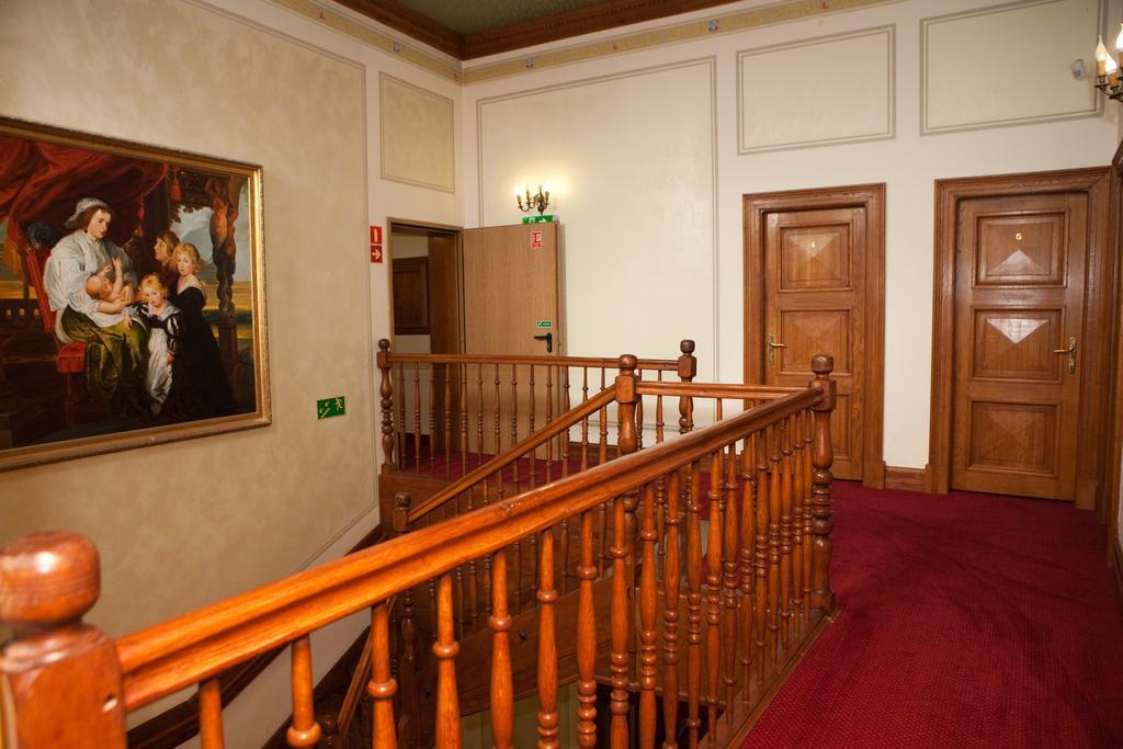 Hotel Pod Cizemka Sandomierz Bagian luar foto
