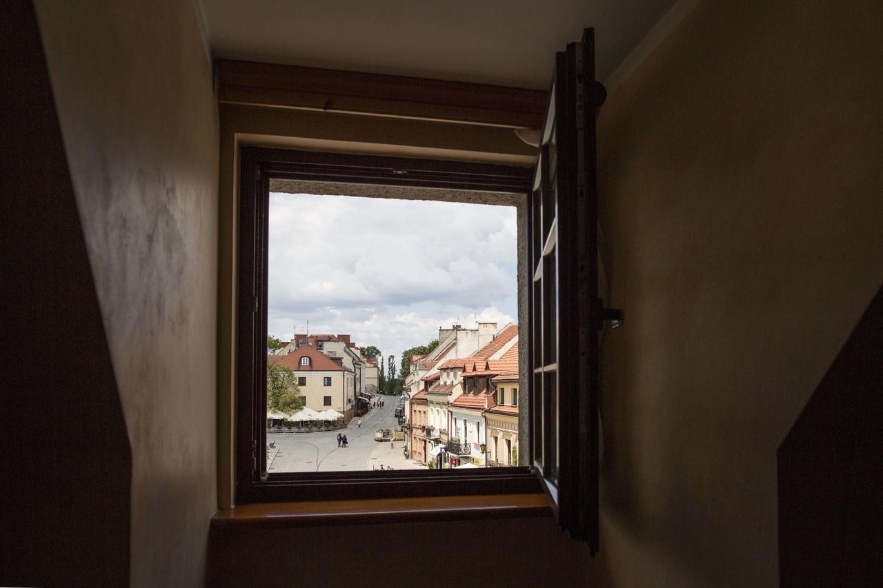 Hotel Pod Cizemka Sandomierz Bagian luar foto